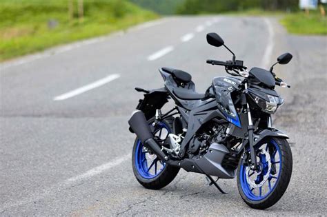 原付二種／125ccバイクで公道最強は『gsx R125』以上にネイキッド『gsx S125』なんじゃないか？ という疑惑【suzuki