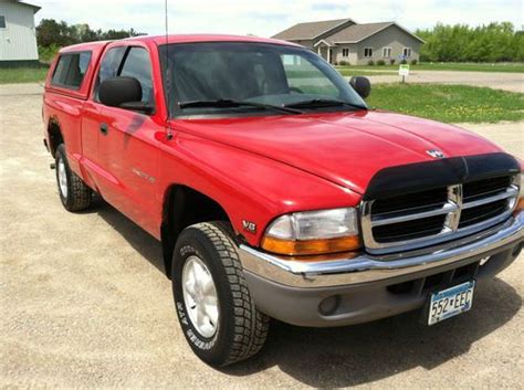 purchase used 1997 dodge dakota slt extended cab pickup 4x4 extended cab v 8 no reserve in