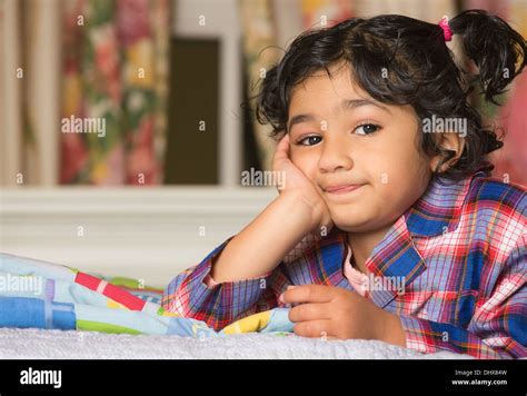 Kid Bored Hi Res Stock Photography And Images Alamy