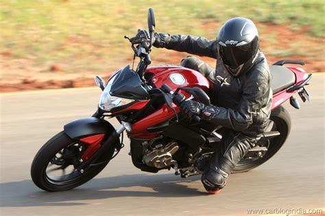 It is successor of the first generation bike which was launched as the pulsar (round headlight) in 2001. 2012 Bajaj Pulsar New Model Pictures, Price, Specs ...