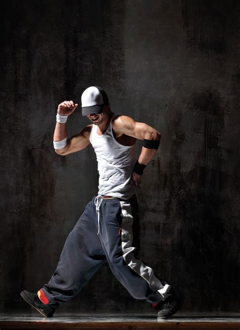 Men People Hip Hop Dancing Breakdancestreetdanceurban Dancehip Hop