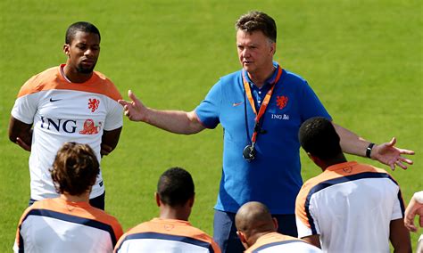 World Cup 2014 Louis Van Gaal Unites Holland By Putting Winning First