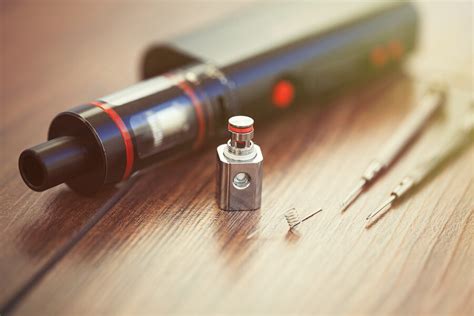 How to clean a clogged vape pen cartridge. How to Clean Your Vape Tank: 6 Easy Steps | The Kind Pen