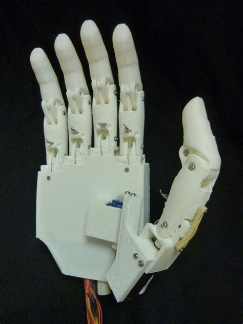 Prosthetic hands on display at london's science museum in the multimedia show, brought to life: This Low-Cost DIY Hand Could Be The Future Of Afforable ...