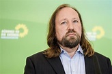 Grüne: Hofreiter fordert 10 Milliarden Förderung für E-Ladesäulen ...