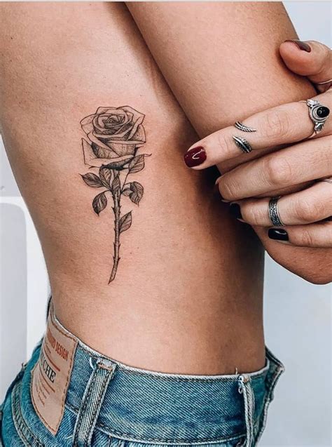 Pretty Tiny Tattoo Design For Woman Page Of Fashionsum Frases Para Tatuagem