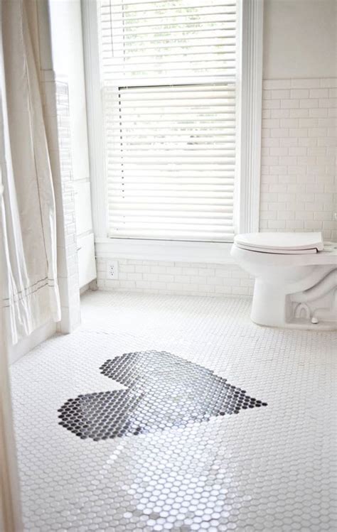 30 White Mosaic Bathroom Floor Tile Ideas And Pictures 2022