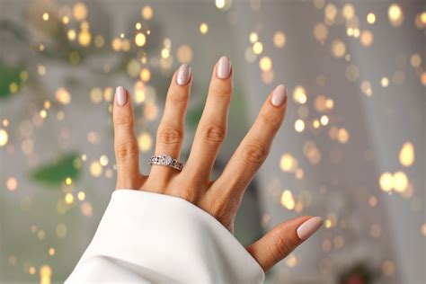 Trisha Yearwood Wedding Ring Value Marriage Improvement