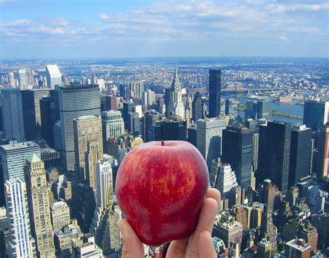 Five Versions Of Why New York Is Called The Big Apple