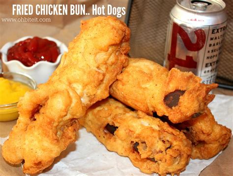 Hungry puppies eating fried chicken from the ground. ~Fried Chicken Hot Dog BUNS! | Oh Bite It