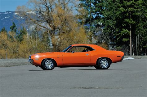 1970 Dodge 426 Hemi Challenger Rt Orange Usa 4288×2848 13