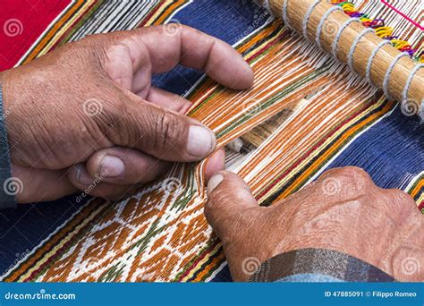 Weaver Peru Weaving Stock Image Image Of Craft Close 47885091