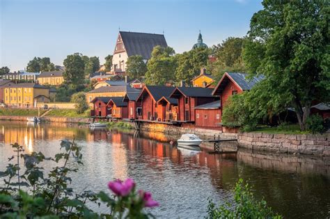 Sigue el dinamarca vs finlandia en vivo y en directo, jornada 1 del grupo b de la eurocopa que se disputa hoy, 12 de junio, a las 18:00h, en copenhague. Road trip por la Región de los Mil Lagos de Finlandia ...