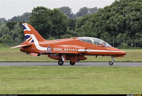 Xx244 Royal Air Force Red Arrows British Aerospace Hawk T1 1a At
