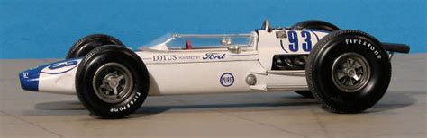 Dan Gurneys Lotus Race Car Plastic Model Car Vehicle Kit 125