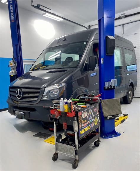 Our Sprinter Doctor Andrew Working On This Beauty 🧰 Mercedes