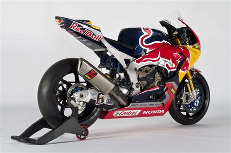 Red Bull Honda World Superbike Team Debuts Asphalt And Rubber