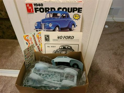 Vintage Amt Model Car Kit 1940 Ford Coupe 125 Scale 3863951539