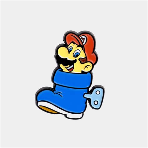 Super Mario Boot Enamel Pin Retrospekt