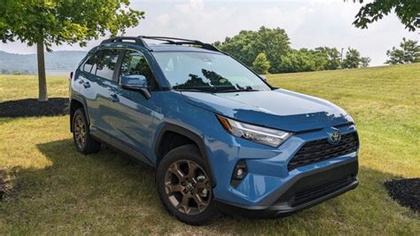 What Makes A 2023 Toyota Rav4 Hybrid Woodland Edition So Different