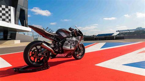 Triumph Moto2 Engine Race Ready Version Showcased Iamabiker