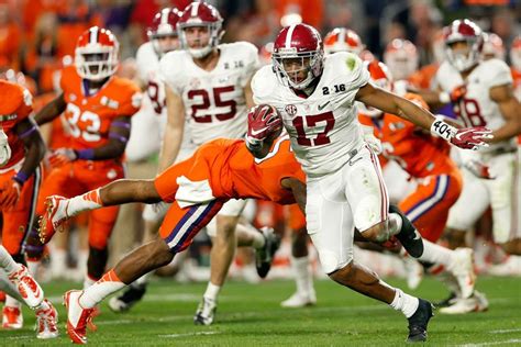 • get scores keep up with this season's football scores from kickoff to playoffs & follow other sports scores, stats, live updates from college. Sports and Seasons of the National Collegiate Athletic ...