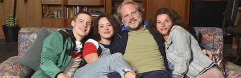 Die deutsche telenovela „sturm der liebe wird seit 2005 im ersten gezeigt. Rote Rosen Vorschau 6 Wochen Lesen - Bilder
