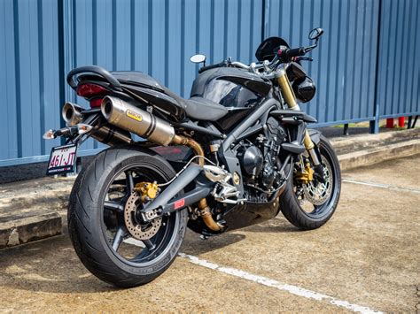 Owners and enthusiasts of the triumph street triple. Triumph Street Triple 675 2009 - Black ⋆ Motorcycles R Us