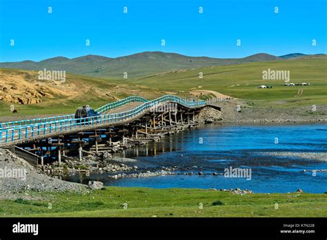 Arkhangai Aimag Hi Res Stock Photography And Images Alamy