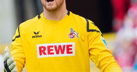 Trainer und sportdirektor peter stöger wird die veilchen nach dem ende dieser saison verlassen. 1. FC Köln: Härtetest vor dem Trainingslager