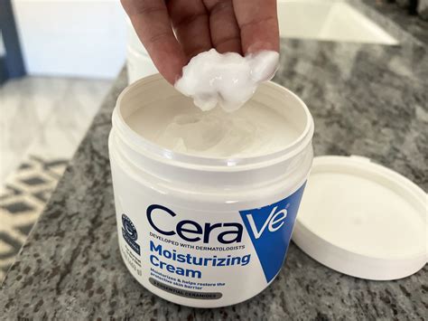 Cerave Moisturizing Cream 19oz Jar Just 1084 Shipped On Amazon