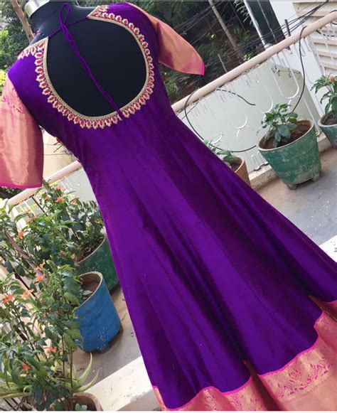 Pin By Geeta Phatak On Dress Fancy Sarees Party Wear Stylish Dress
