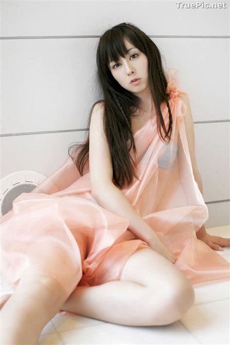 Ys Web Vol Japanese Actress And Gravure Idol Akiyama Rina