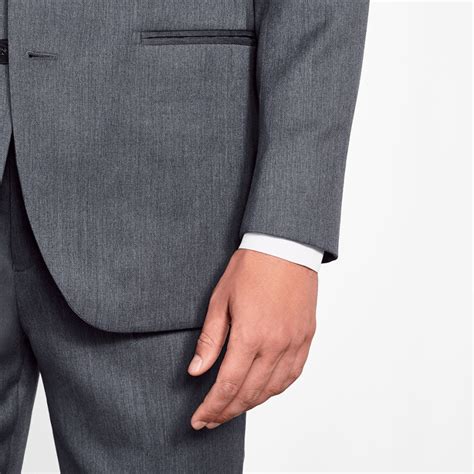 How Should A Suit Fit The Black Tux Blog