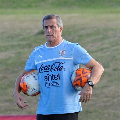 Was ihn nicht hindert, uruguay zu einem gefürchteten und fairen gegner zu formen. Oscar Tabárez técnico de Uruguay | El Mundo USA