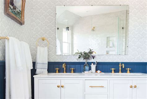 Bathroom mirror designed for mounting on the wall. 26 Beautiful Bathroom Mirror Ideas | Shutterfly