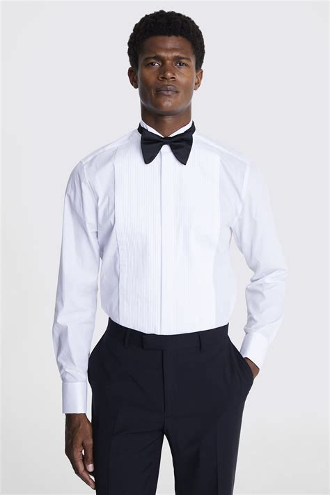 Tailored Fit White Wing Collar Pleated Dress Shirt Buy Online At Moss