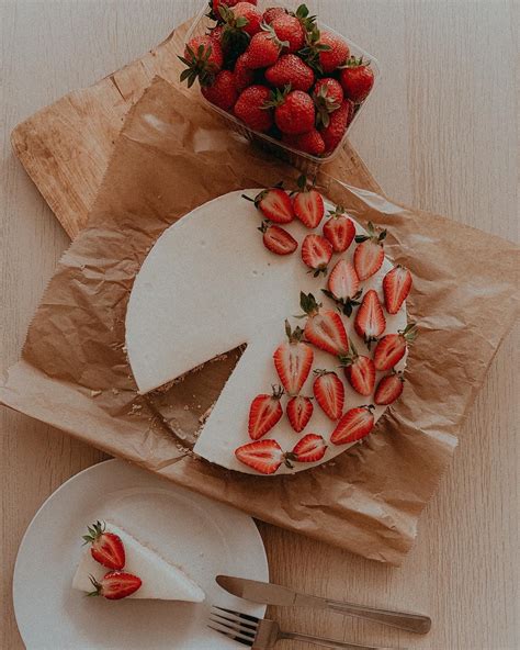 Chesscake 🍰 In 2024 Food Platters Dessert Packaging Food