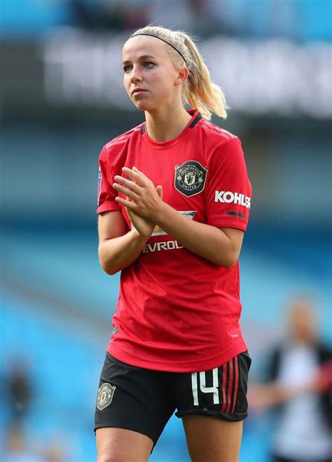Pin By Red Devils On Manchester United Women S Season 2019 20 Female Soccer Players Soccer