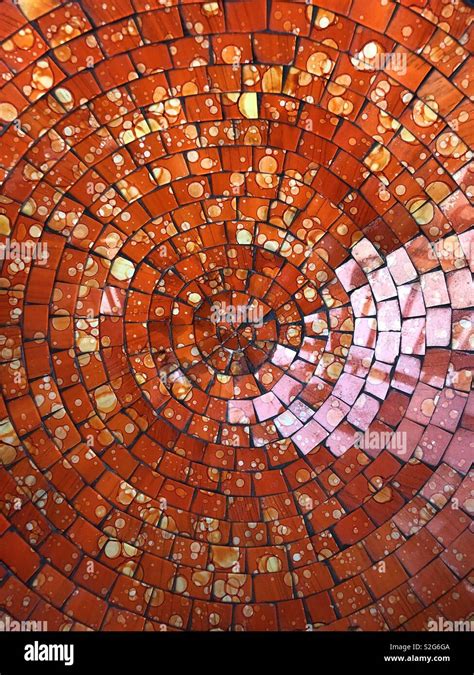 Squares With Concentric Circles Hi Res Stock Photography And Images Alamy