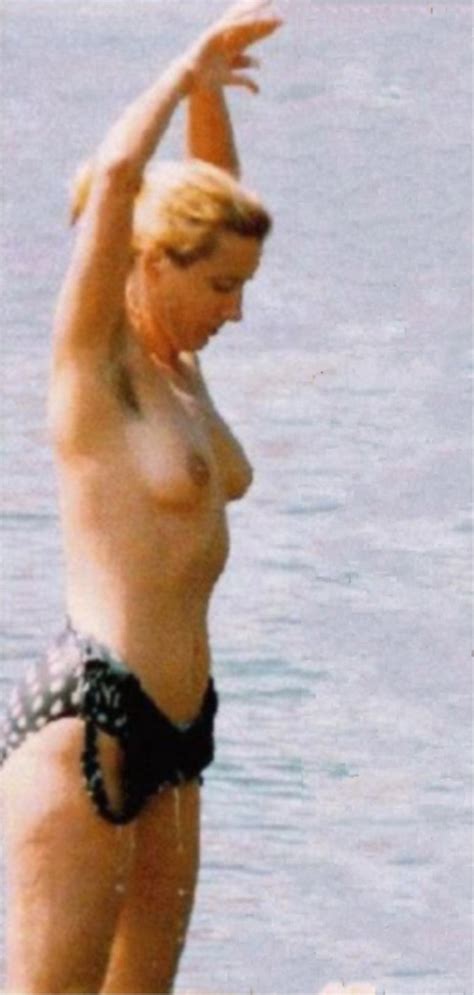 Emma Thompson Nude Pics Page 1