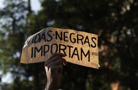 Racismo Racismo Estrutural Causas No Brasil Exemplos E Lei