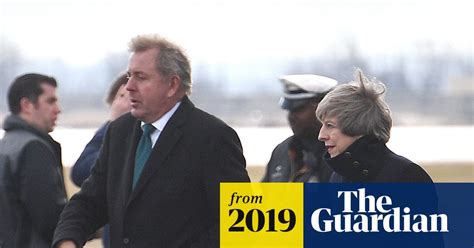 liam fox defends uk ambassador to us in row over leaked memos foreign policy the guardian