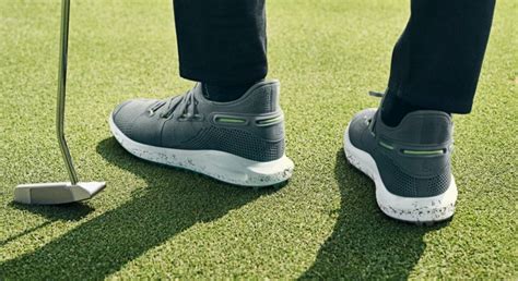 Pick out a new look now! First Look: The New Steph Curry x Under Armour Golf Shoes