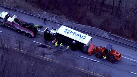 Early Morning Crash Blocks Lanes On The Pa Turnpike In Westmoreland County