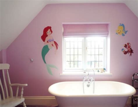 They are bound to give you lots of kids bathroom ideas inspiration! 10 Little Girls Bathroom Design Ideas - Shelterness