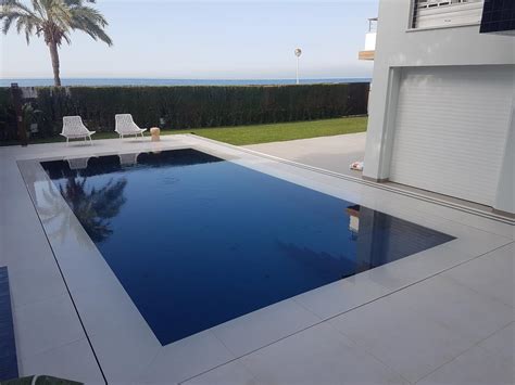 Contamos con un servicio de construcción, reforma y mantenimiento de piscinas. Construcción de piscinas en Murcia - Grupo PiscimarPool