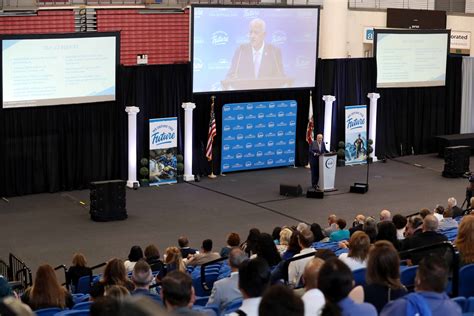 2021 22 Convocation Marks Csusbs First Major Public Gathering Since