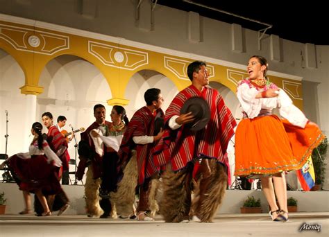 Juegos tradicionales de la costa sierra y oriente. BAILES TÍPICOS DEL ECUADOR : Baile típico de la sierra-Albazo