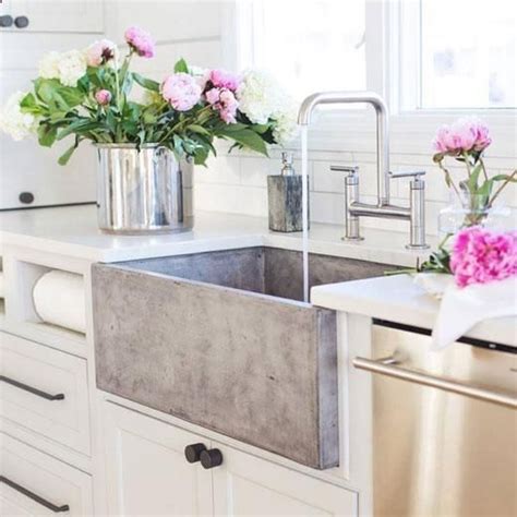 Types Of Kitchen Lighting Anything You Need To Know Farmhouse Sink